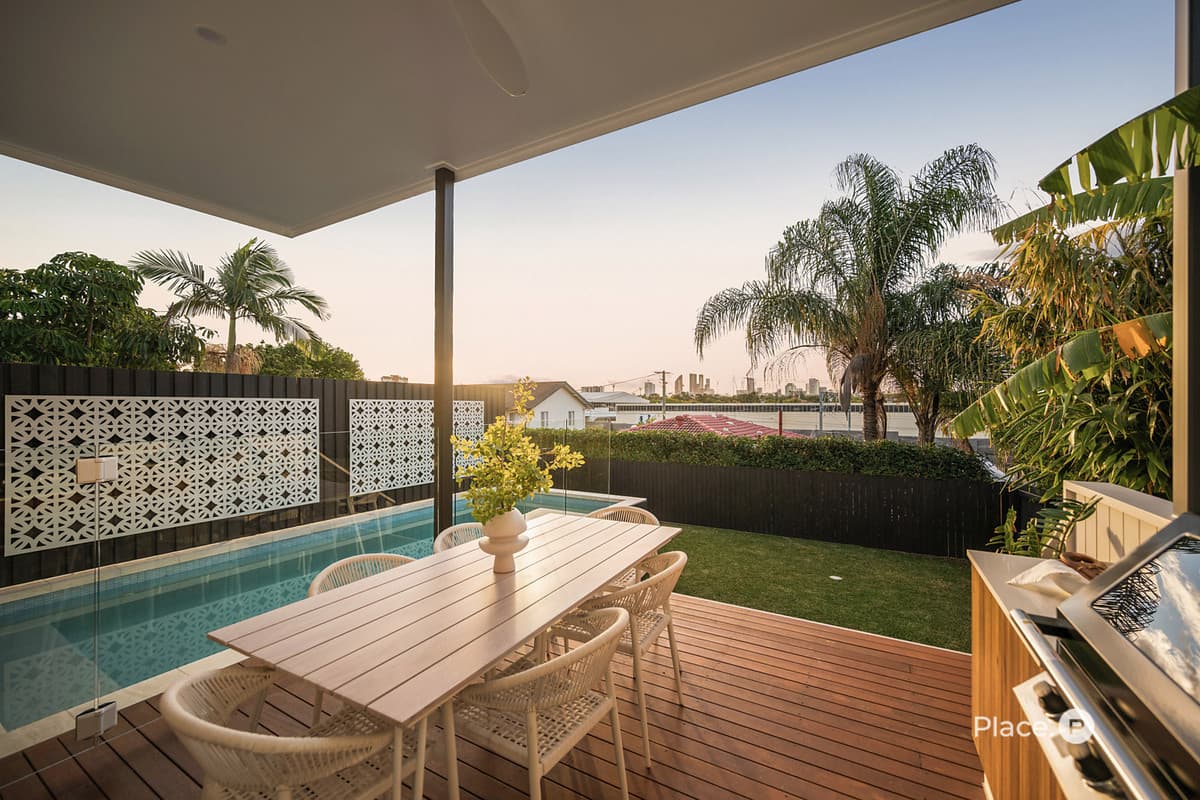 44 Ninth Avenue, Coorparoo - Thumbnail 4