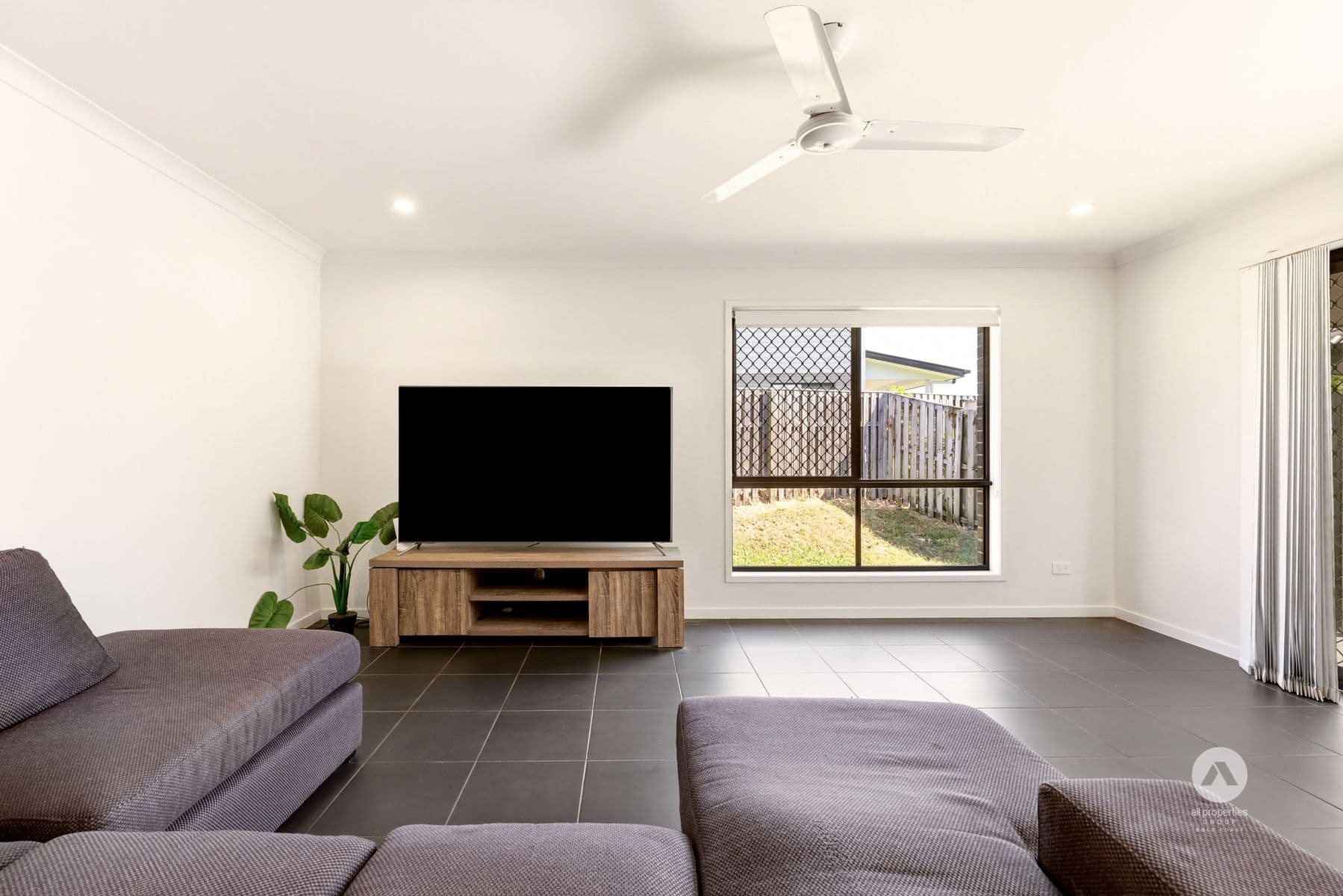 3 McWilliam Street, Pimpama QLD 4209, Pimpama - Thumbnail 8