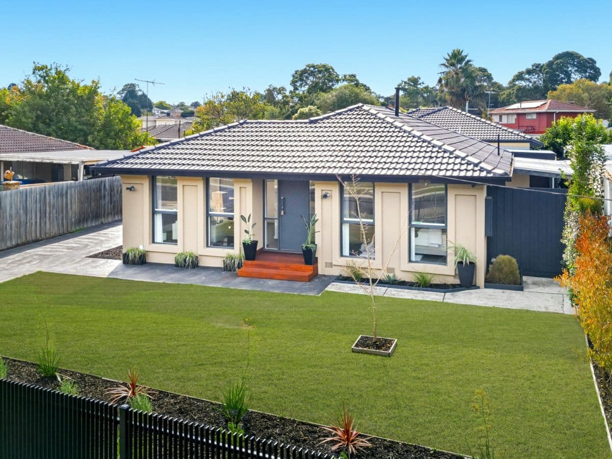 1/50 Laurel Avenue, DOVETON, Doveton - Thumbnail 2