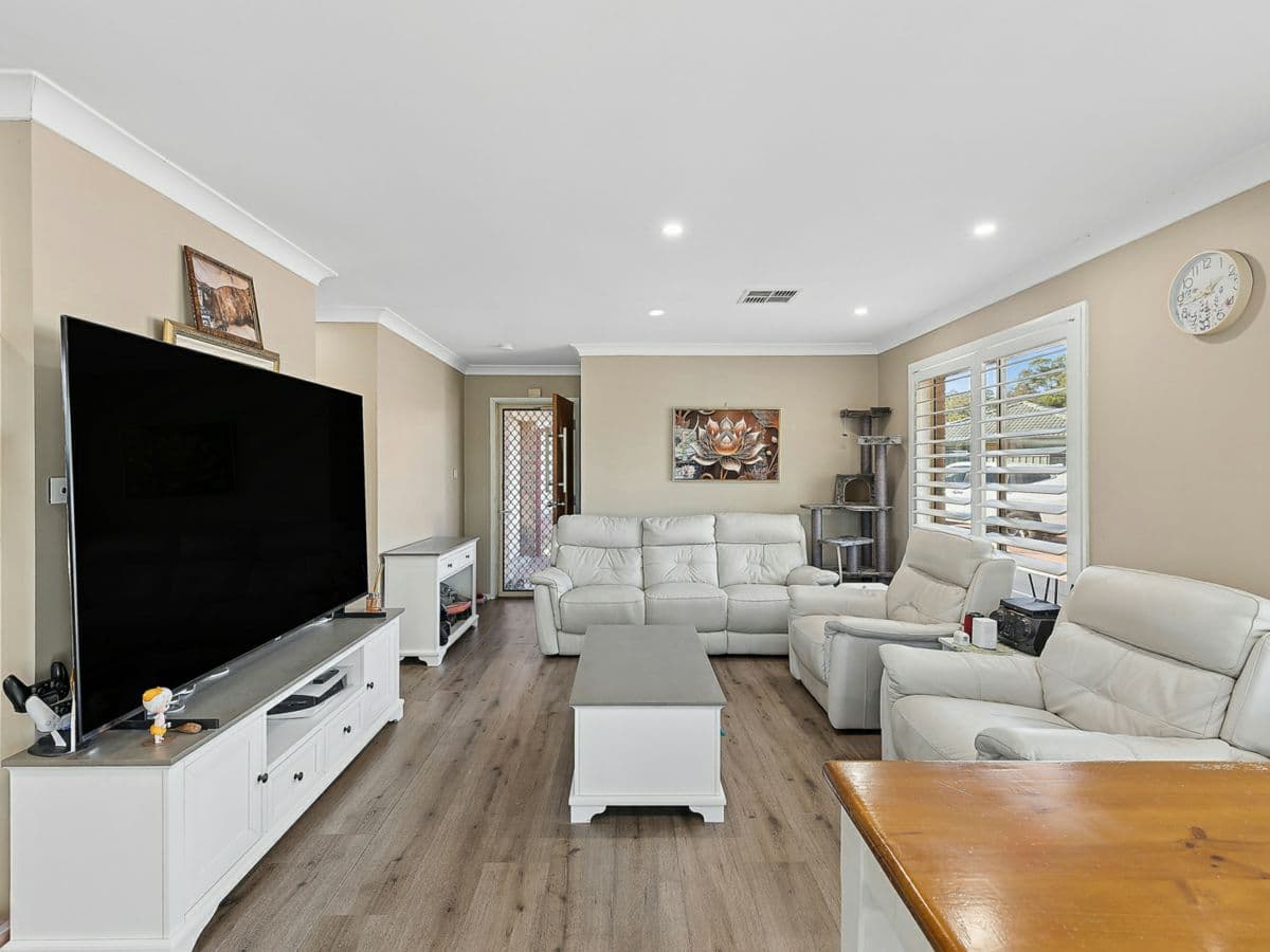 2/171 Tahitian Court, ASHTONFIELD, Ashtonfield - Thumbnail 2