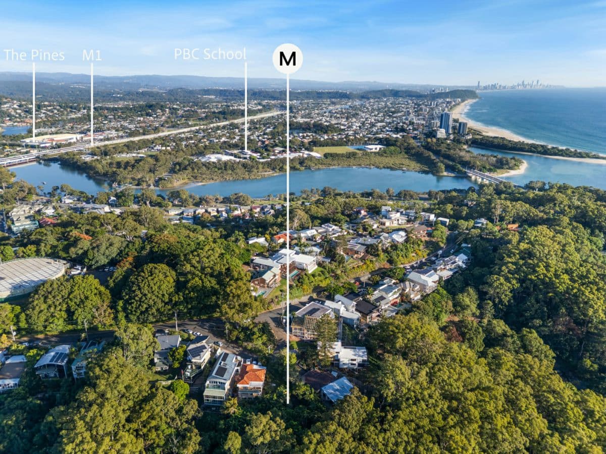89 Crest Drive, CURRUMBIN, Currumbin - Thumbnail 4