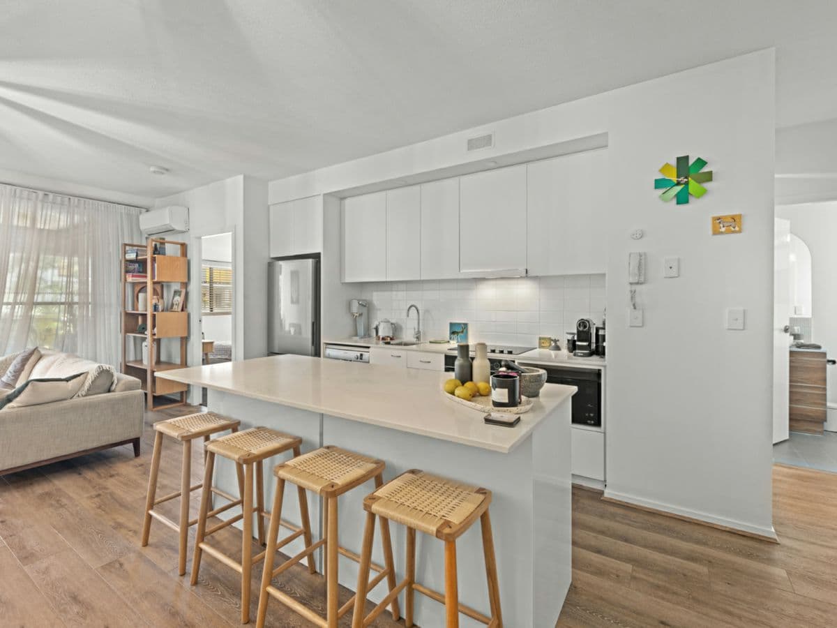 204/28 Masters Street, NEWSTEAD, Newstead - Thumbnail 4