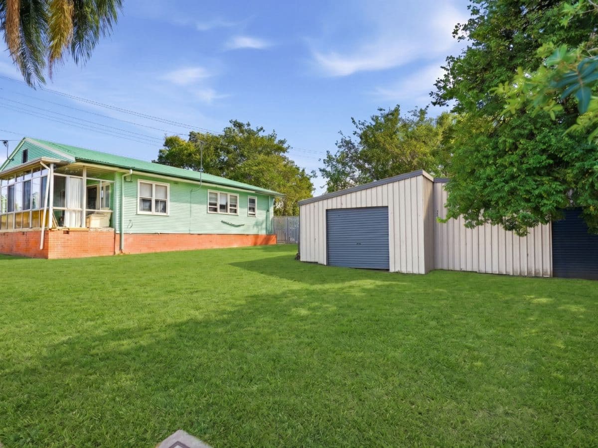 1730 Logan Road, UPPER MOUNT GRAVATT, Upper Mount Gravatt - Thumbnail 4