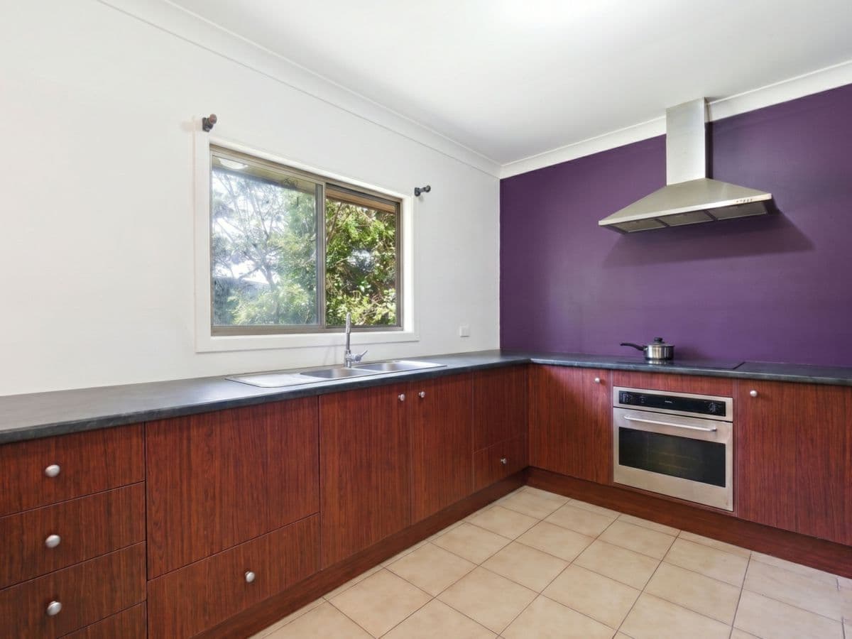 12 Wanda Road, UPPER MOUNT GRAVATT, Upper Mount Gravatt - Thumbnail 4