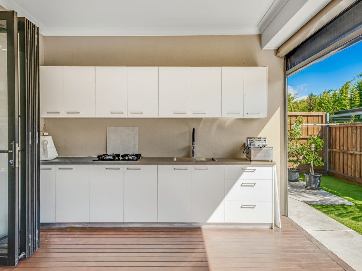 23 Lantern Street (Gables), BOX HILL, Box Hill - Thumbnail 6