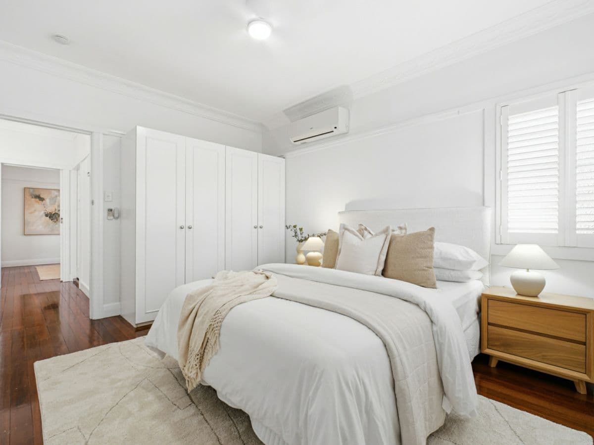 24 Kanumbra Street, COORPAROO, Coorparoo - Thumbnail 5