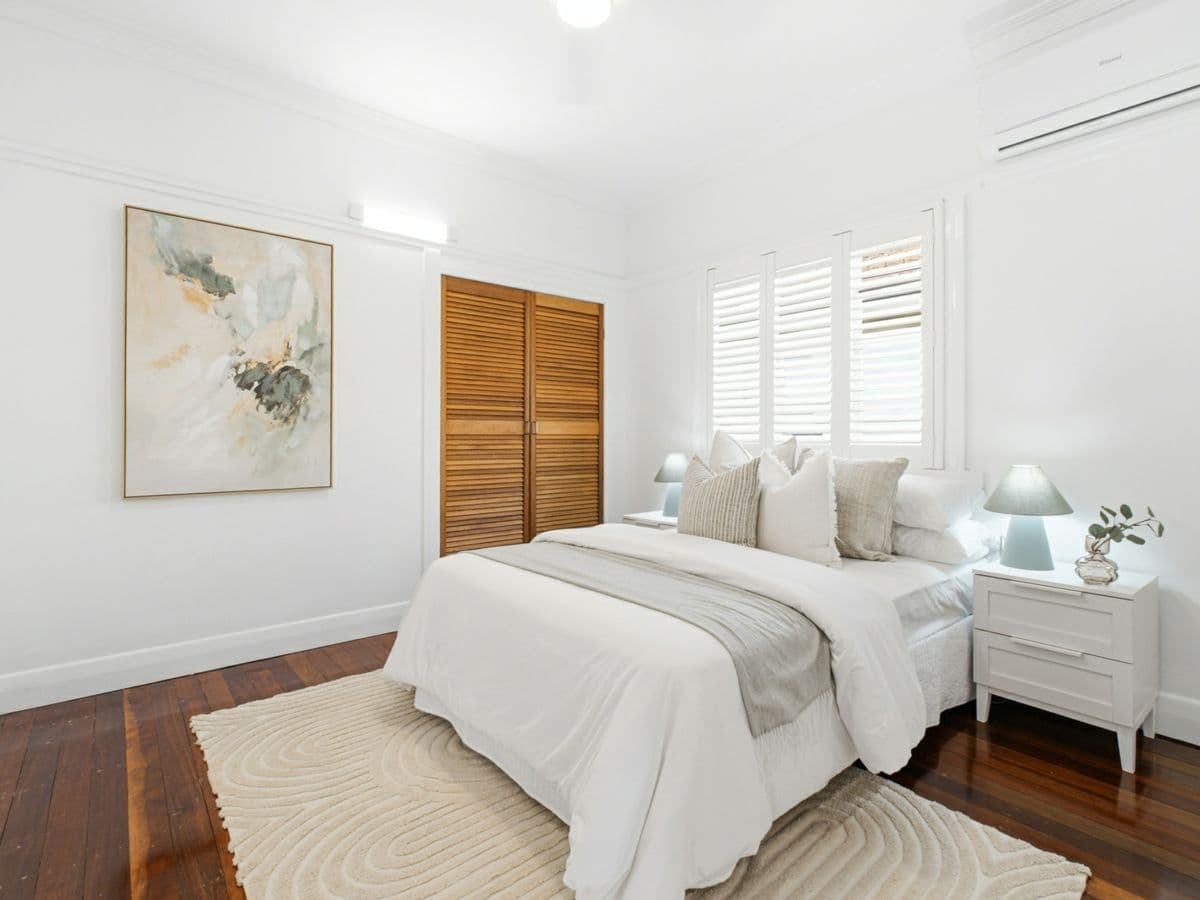 24 Kanumbra Street, COORPAROO, Coorparoo - Thumbnail 7