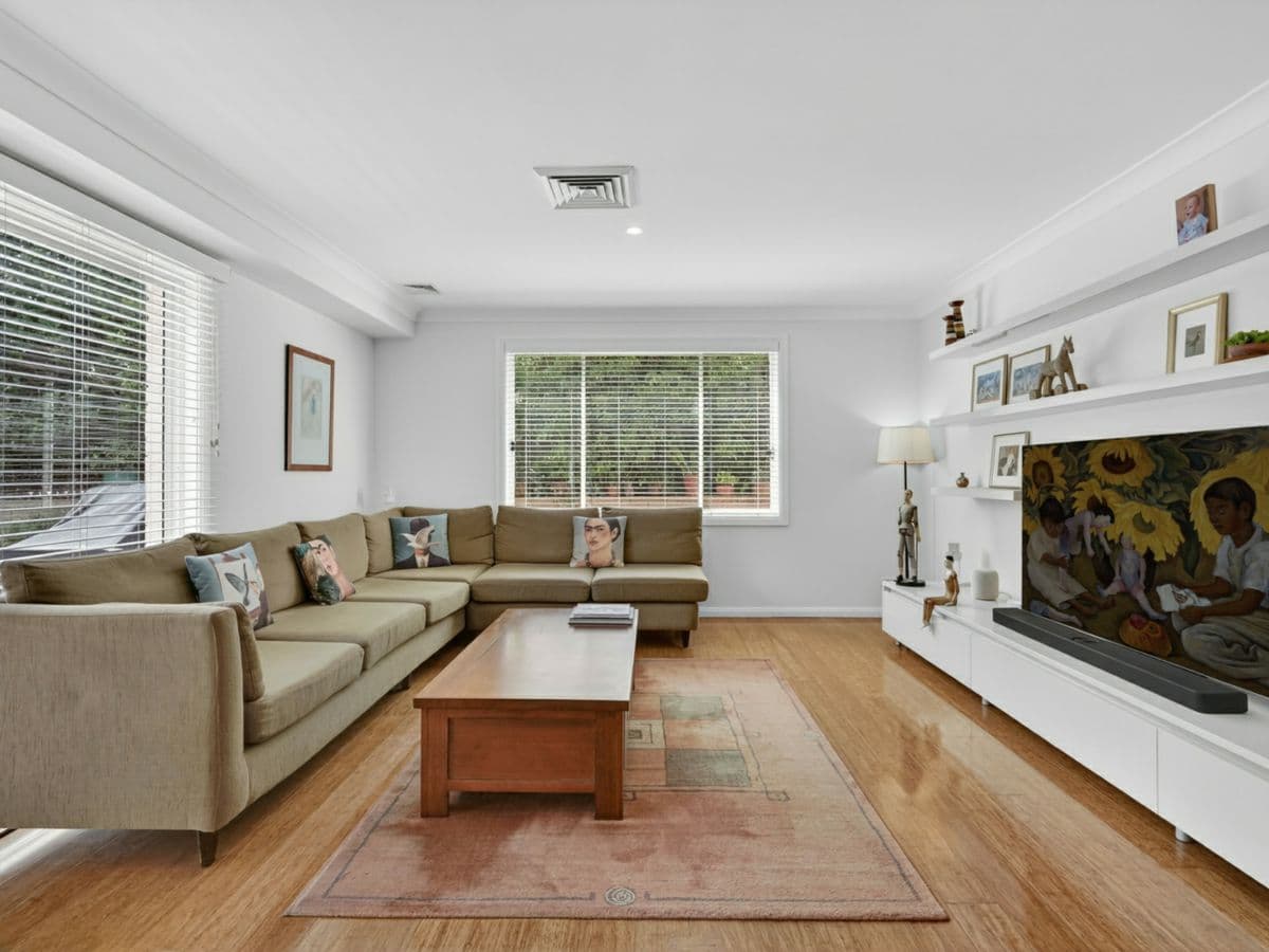 46 Crestview Avenue, KELLYVILLE, Kellyville - Thumbnail 3