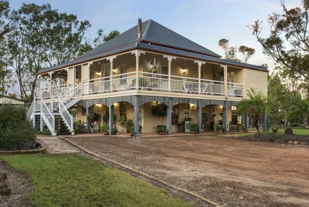 155-157 Oakwood Street South, DALBY QLD 4405, Dalby - Image 1