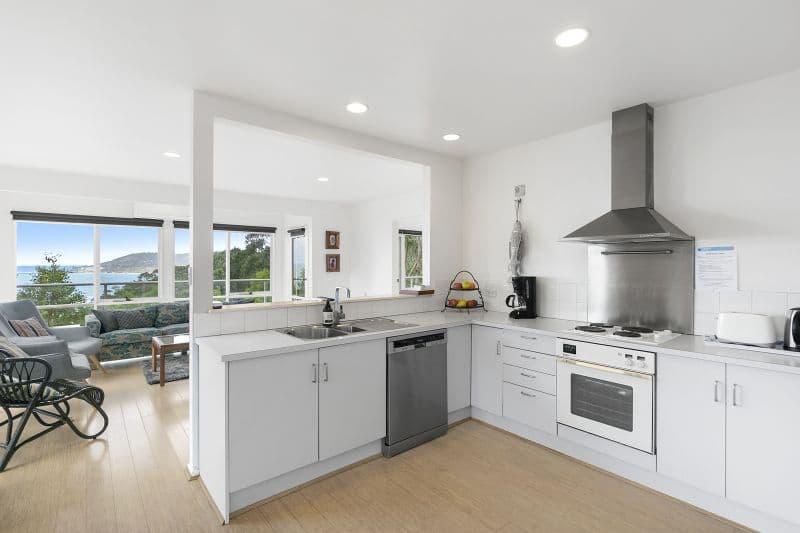 2/14 Summerhills Avenue, Lorne, VIC, Lorne - Thumbnail 4