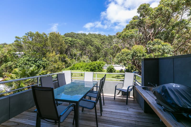 17 Sarsfield Street SEPARATION CREEK VIC, Separation Creek - Thumbnail 2