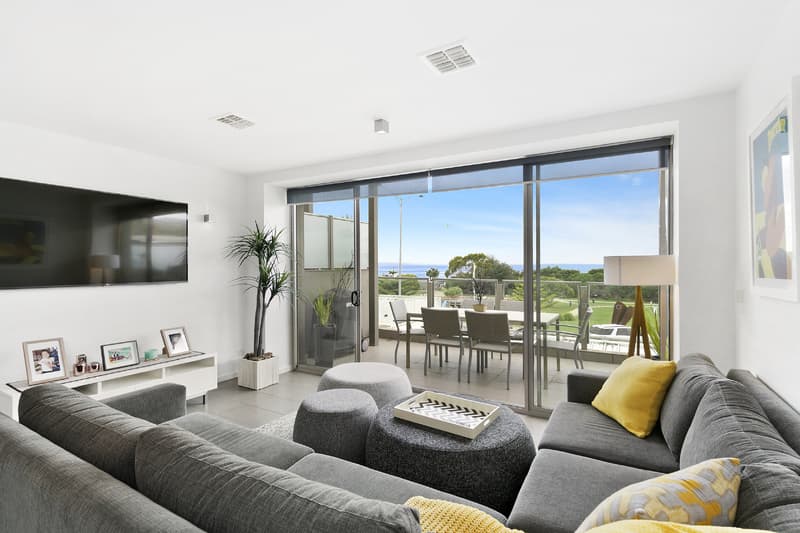 2/118 Mountjoy Parade, Lorne, VIC, Lorne - Thumbnail 3