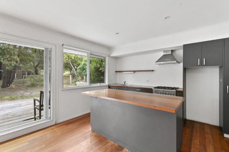 15 Wybellenna Drive, Fairhaven, VIC, Fairhaven - Thumbnail 3