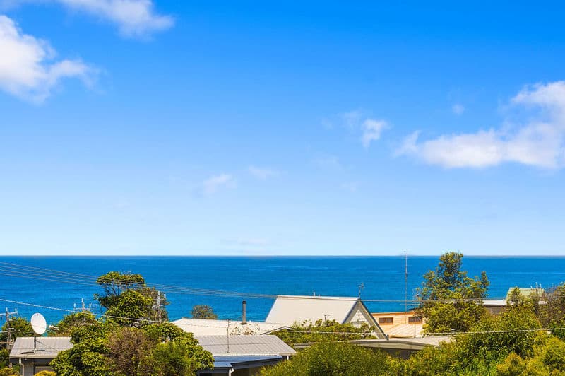 9 Bass Crescent SKENES CREEK VIC, Skenes Creek - Thumbnail 2