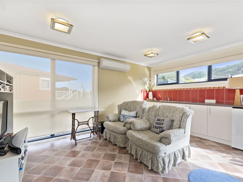 20 Campbell Court APOLLO BAY VIC, Apollo Bay - Thumbnail 7