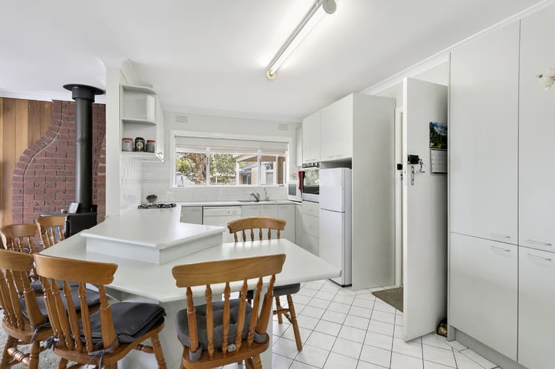 42 Fraser Avenue, Anglesea, VIC, Anglesea - Thumbnail 5