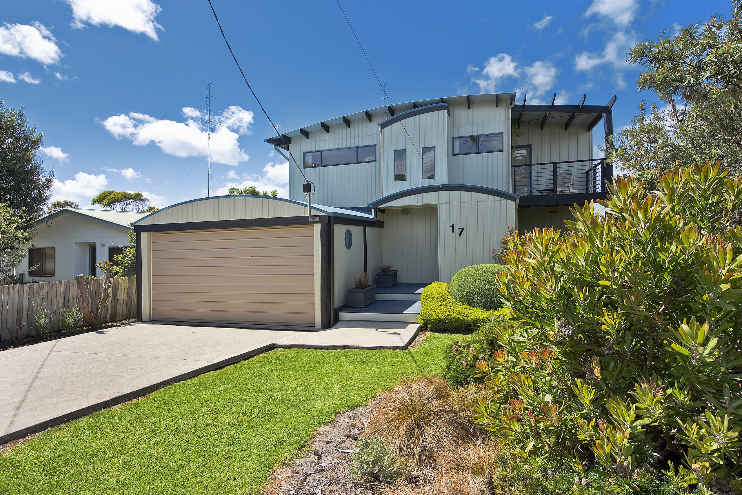 17 Surf Avenue, Apollo Bay, VIC, Skenes Creek - Thumbnail 2
