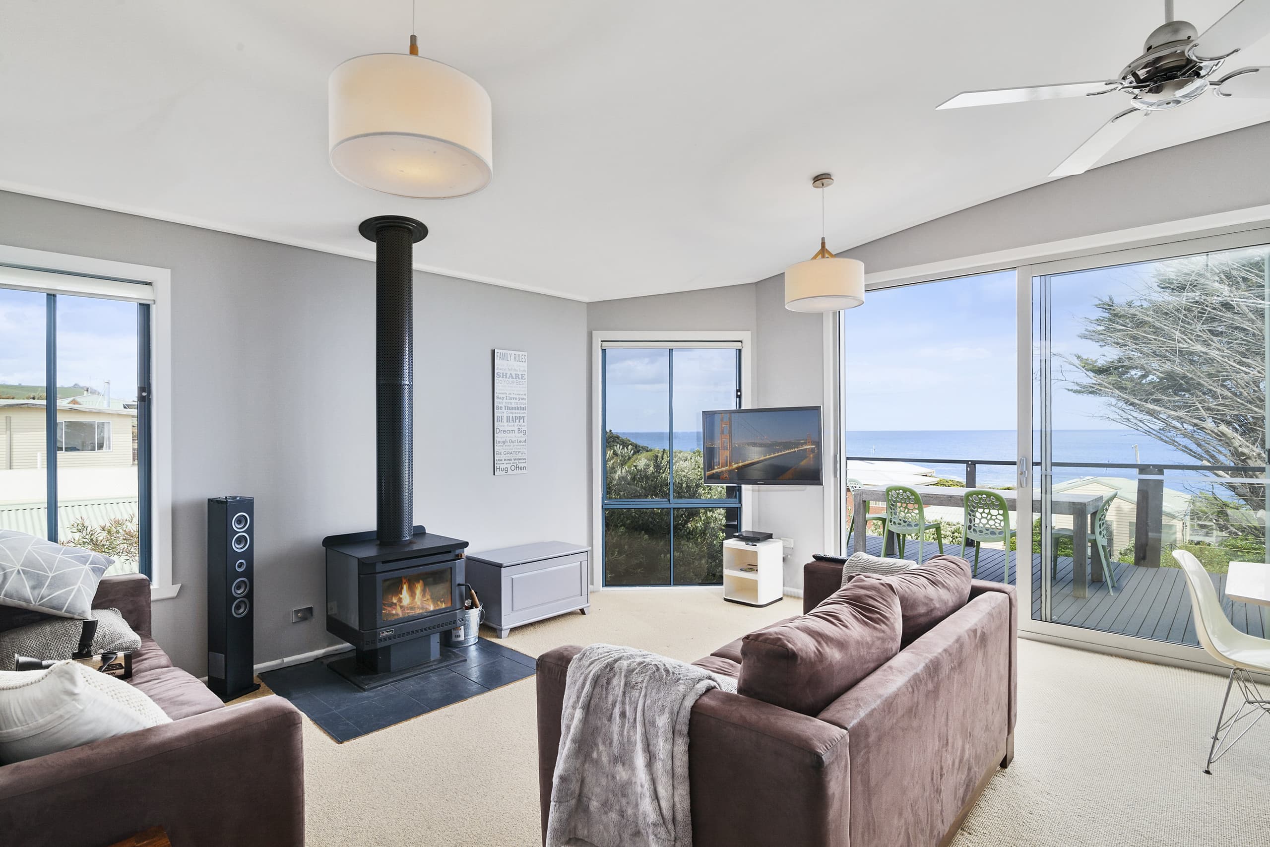 17 Surf Avenue, Apollo Bay, VIC, Skenes Creek - Thumbnail 3