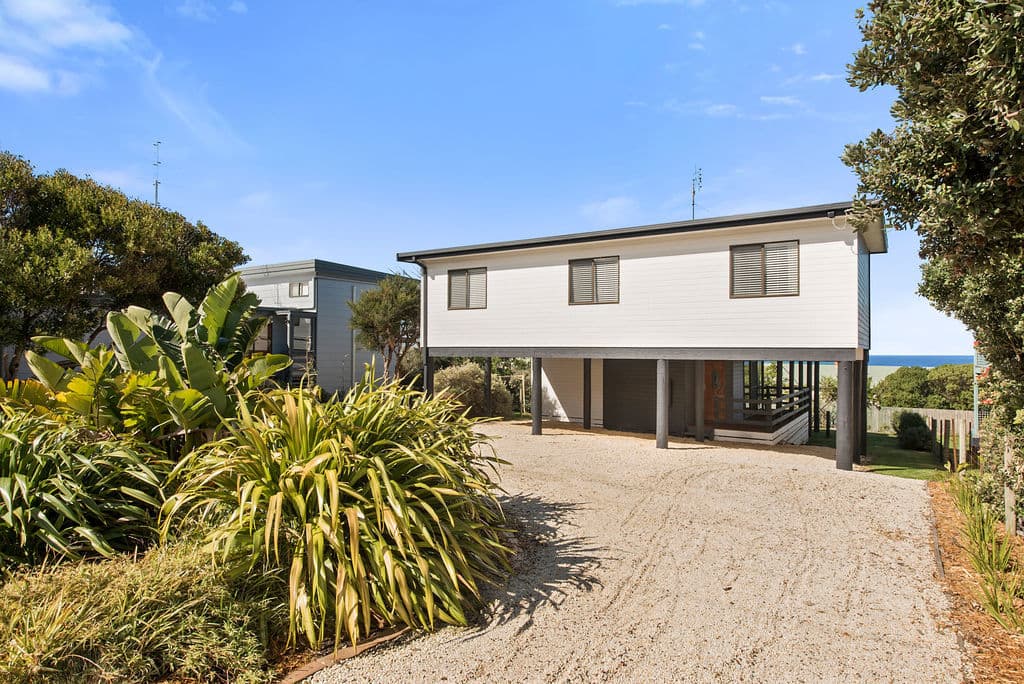 21 Surf Avenue, Skenes Creek, VIC, Skenes Creek - Thumbnail 2