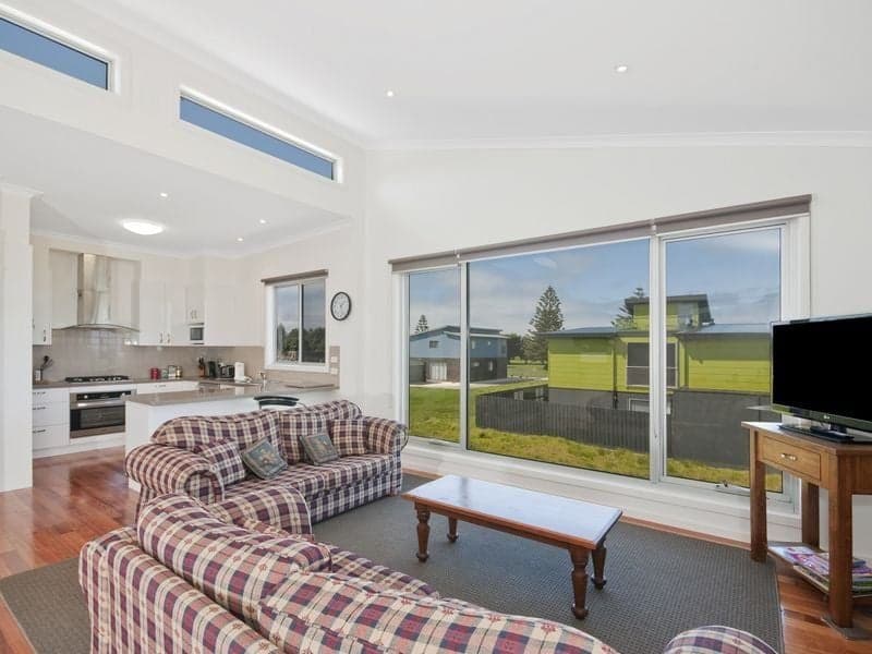 8D Gambier Street, Apollo Bay, VIC, Apollo Bay - Thumbnail 8