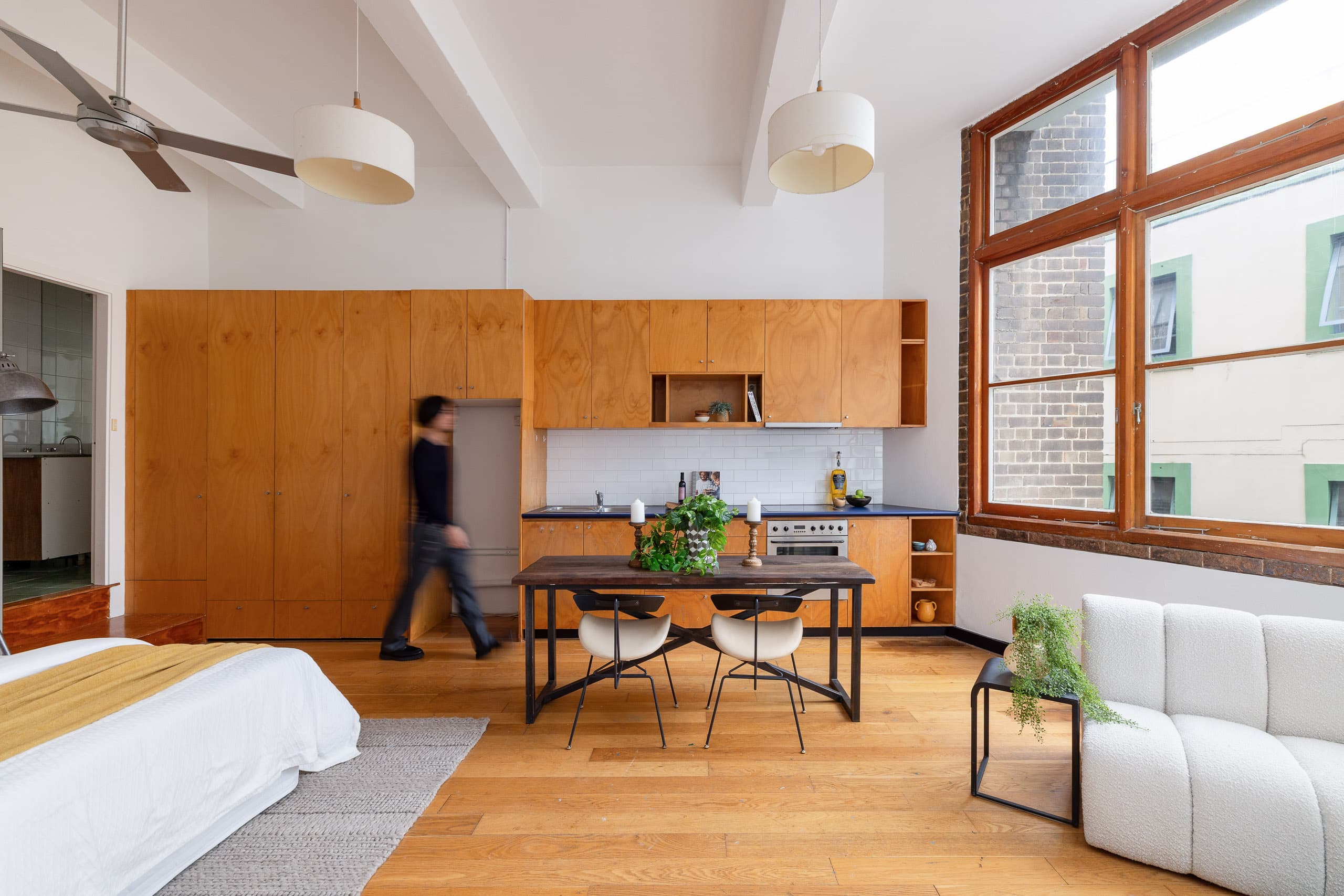 42/56-60 Foster Street, Surry Hills - Thumbnail 2