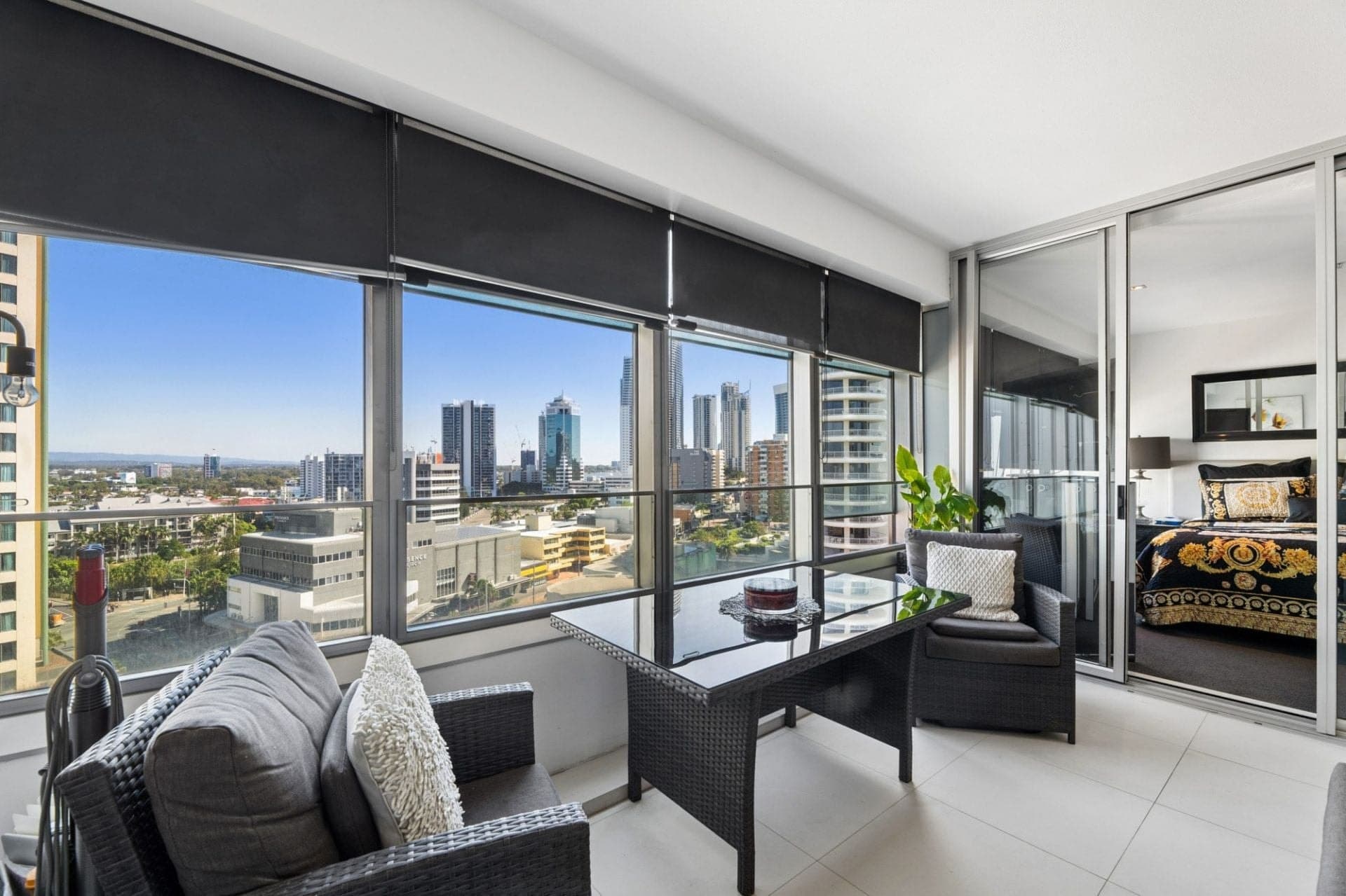 1010/9 Hamilton Avenue, Surfers Paradise - Thumbnail 4