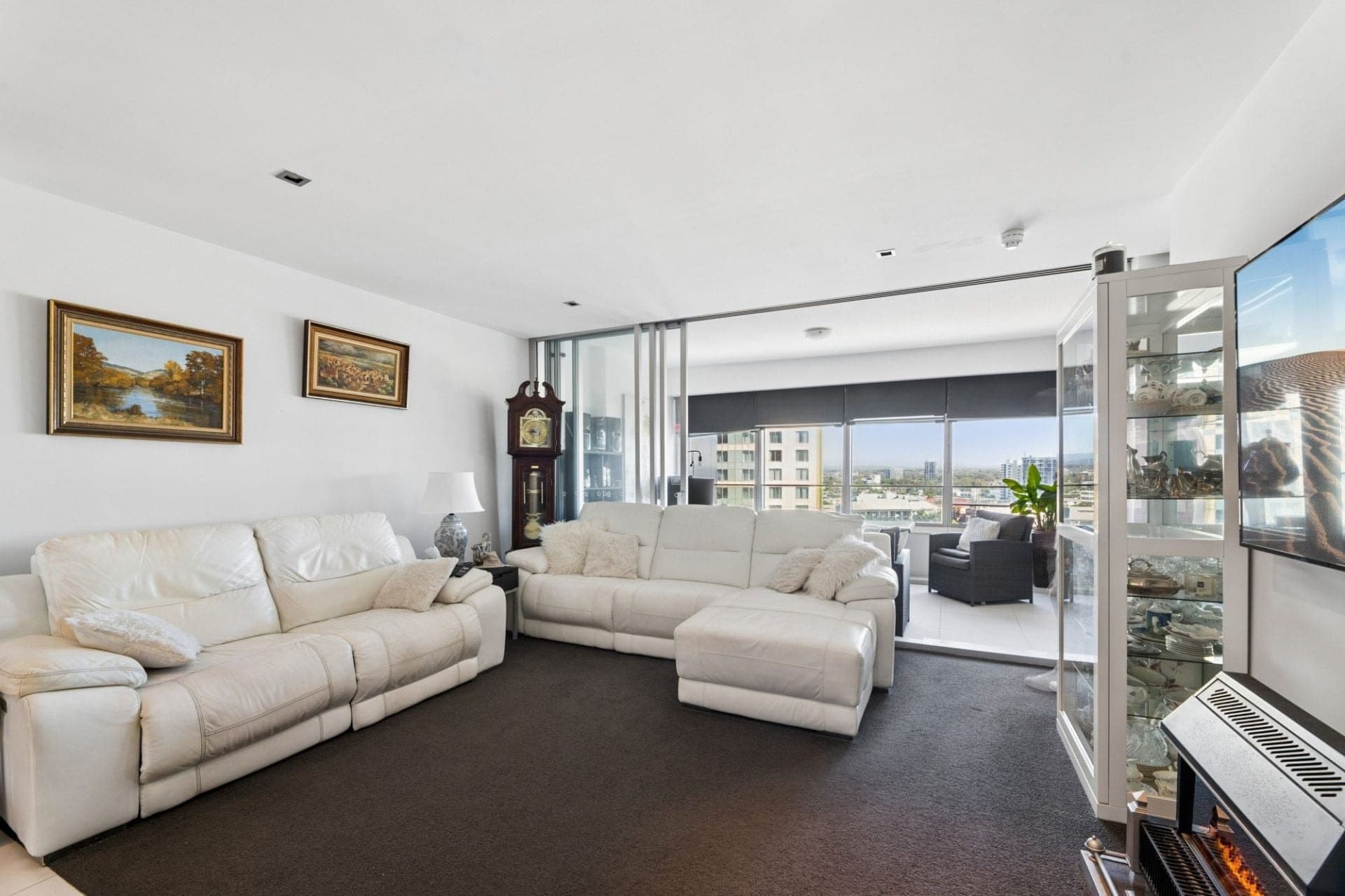 1010/9 Hamilton Avenue, Surfers Paradise - Thumbnail 7