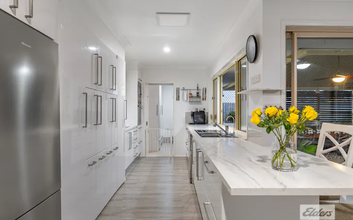 15 Falkirk Parade, Redland Bay, QLD, 4165, Redland Bay - Thumbnail 4
