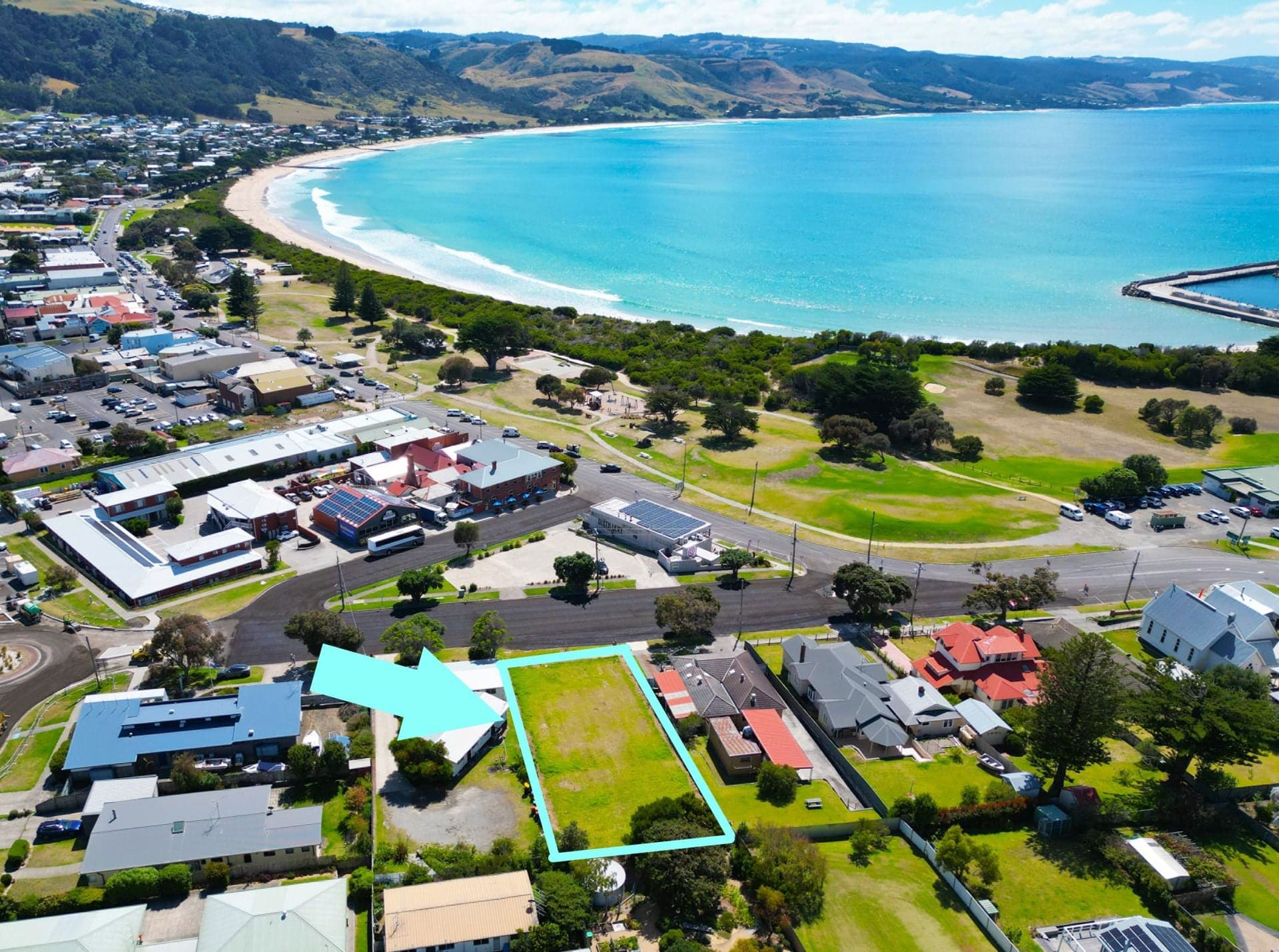 33 Nelson Street, Apollo Bay - Thumbnail 2