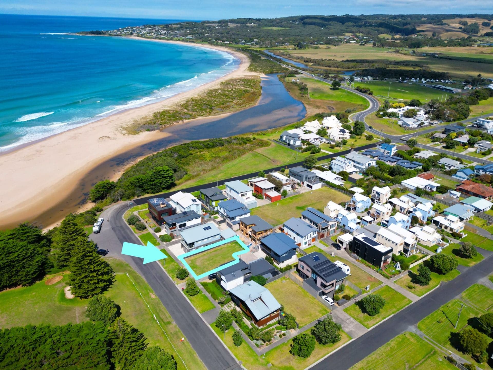 16D Trafalgar Street, Apollo Bay - Thumbnail 3