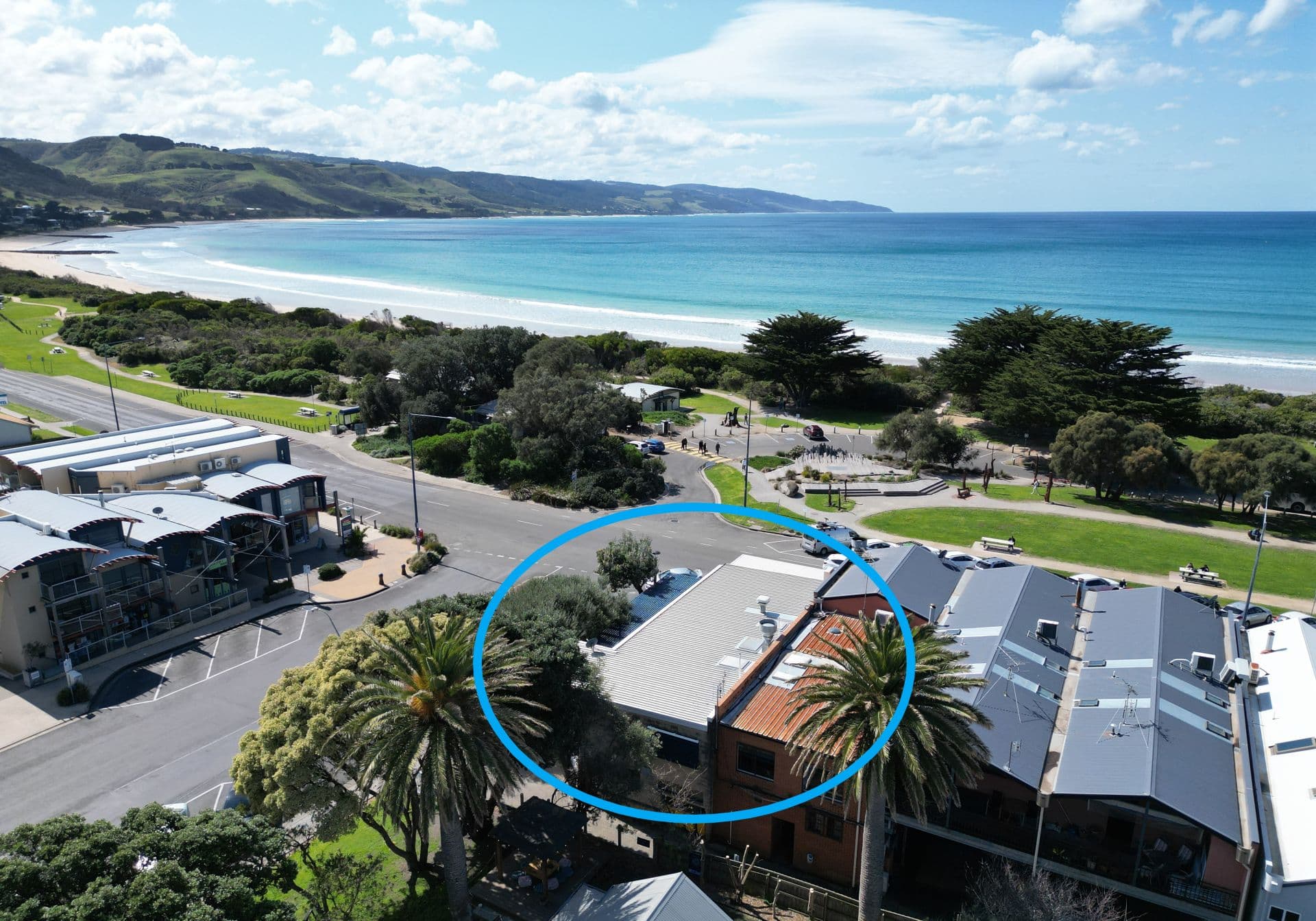 153 Great Ocean Road, Apollo Bay - Image 1