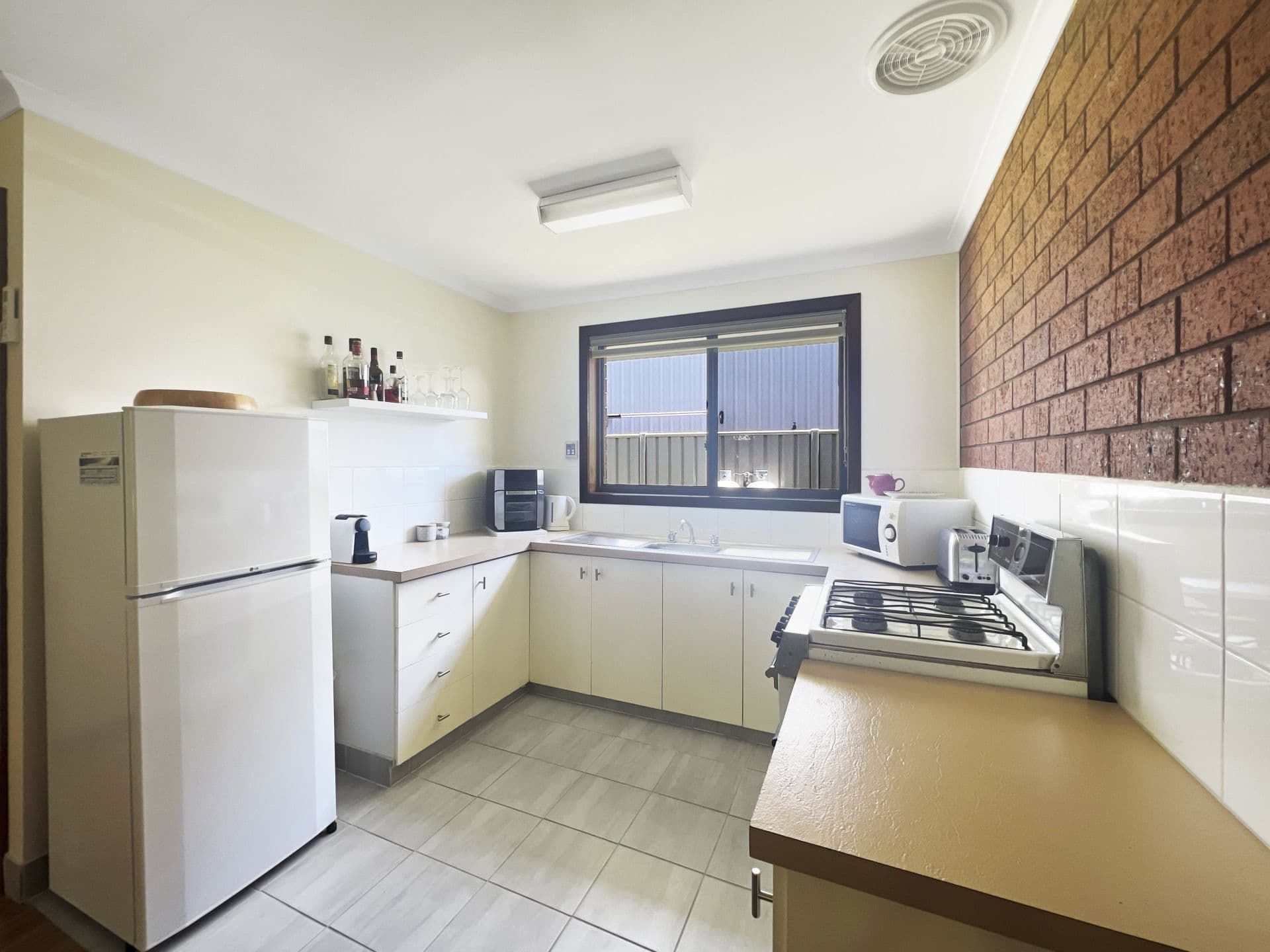 4/31 Thomson Street, Apollo Bay - Thumbnail 4