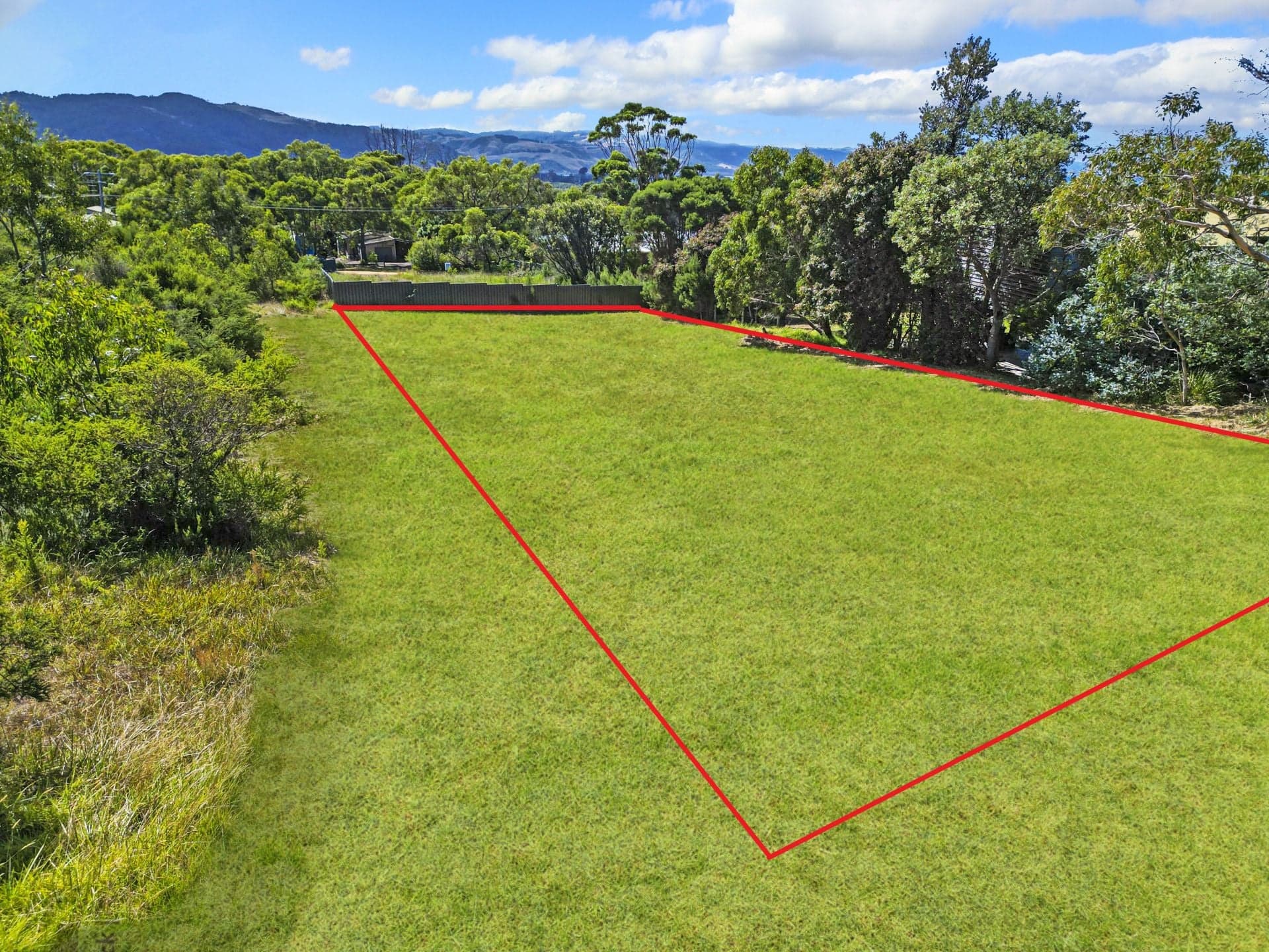 18 Ferrier Drive, Marengo - Image 1