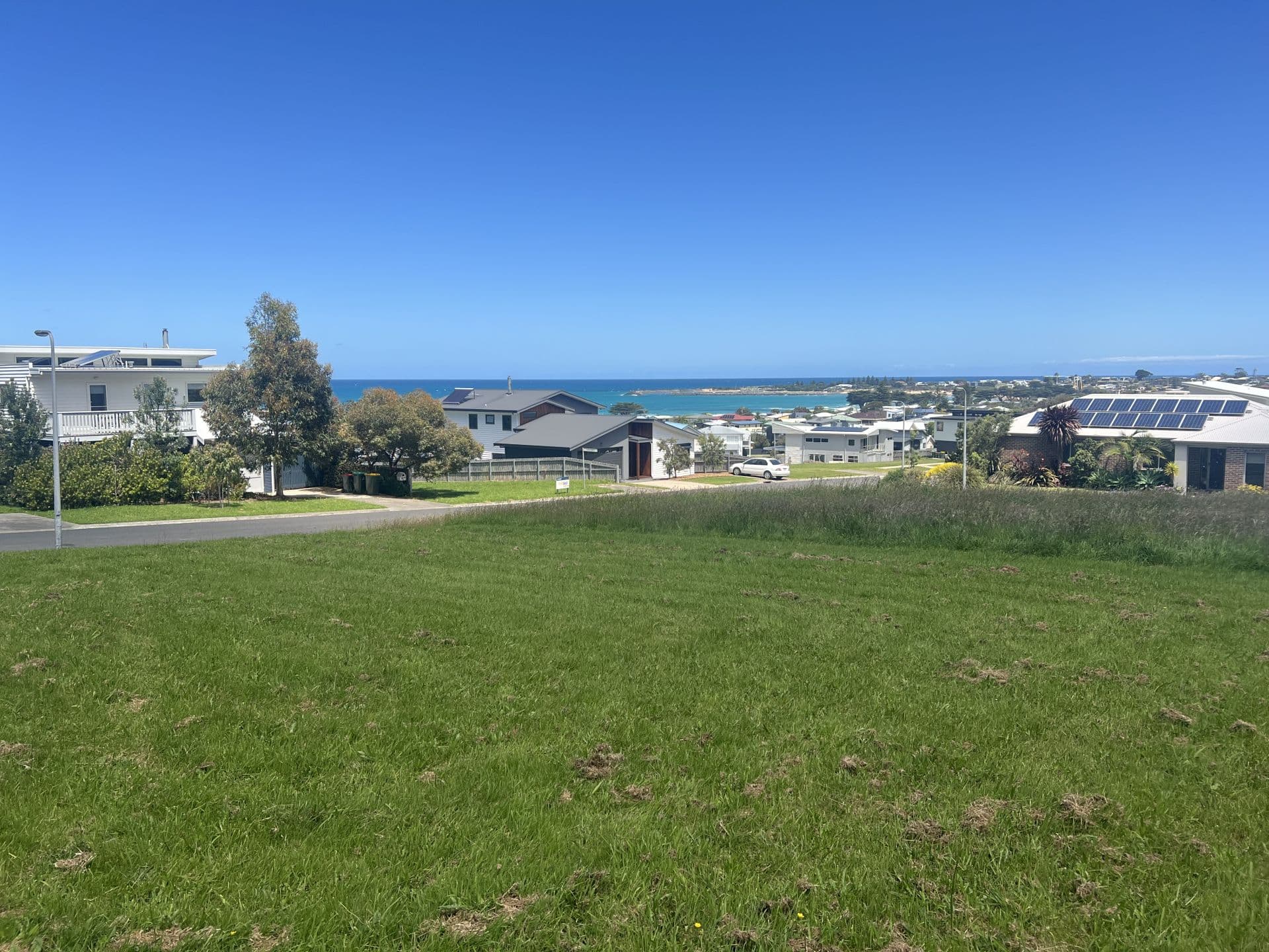 2 Overview Crescent, Apollo Bay - Image 1
