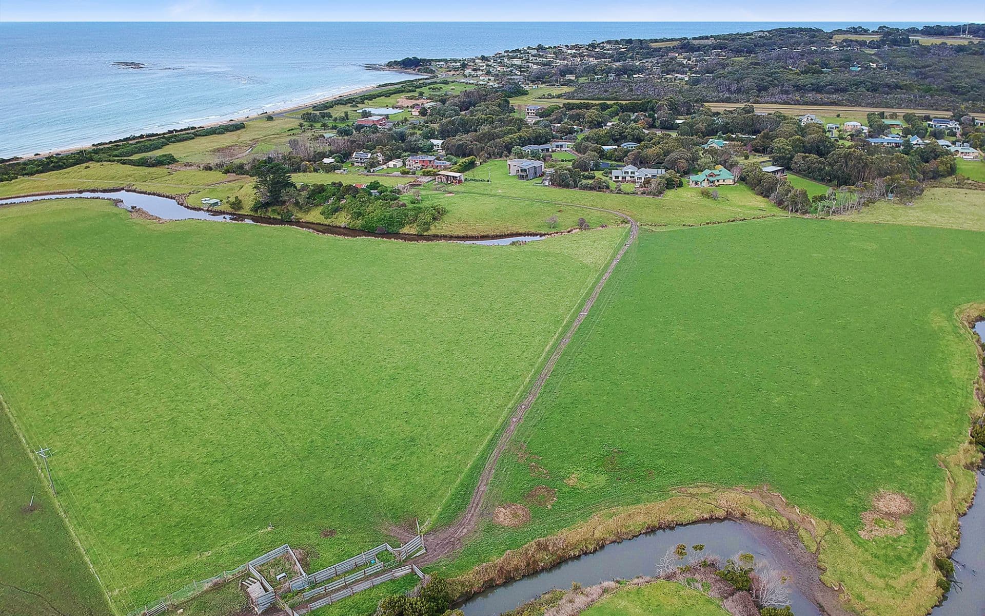 140 Great Ocean Road, Apollo Bay - Thumbnail 3