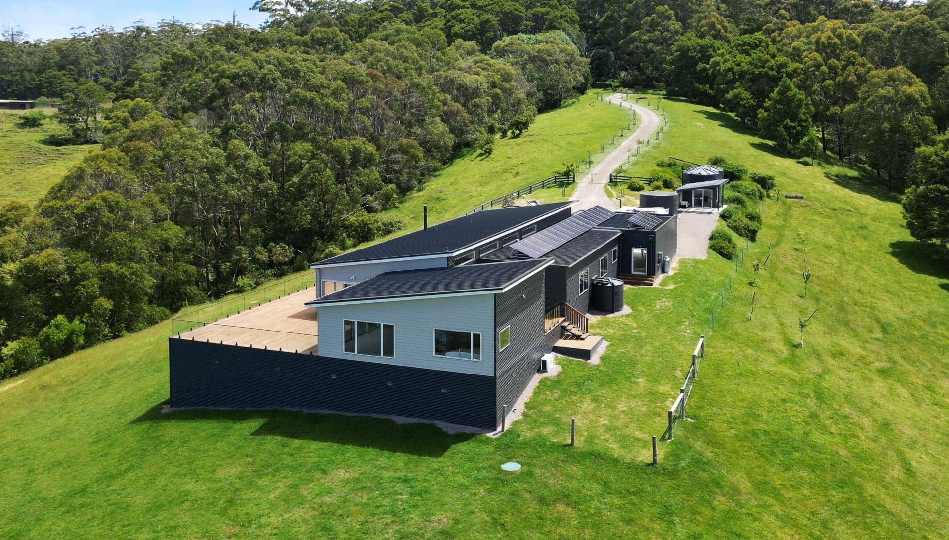 1152 Great Ocean Road, Apollo Bay - Thumbnail 2