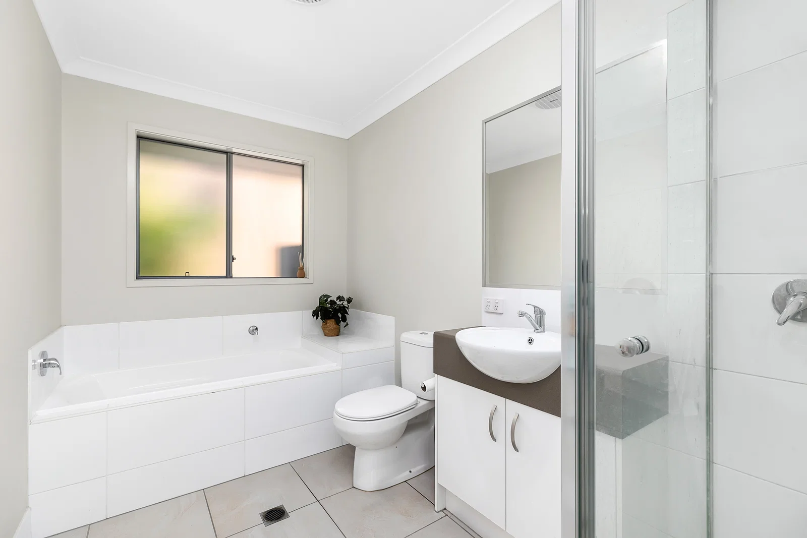 20 Creekstone Avenue, Redbank Plains, QLD, 4301, Redbank Plains - Thumbnail 7