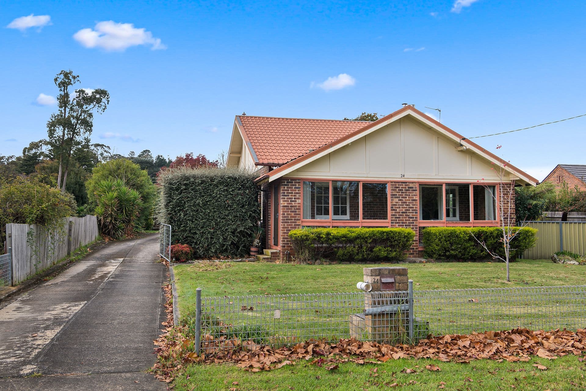 24 Glebe Street, Bowral, Bowral - Thumbnail 2