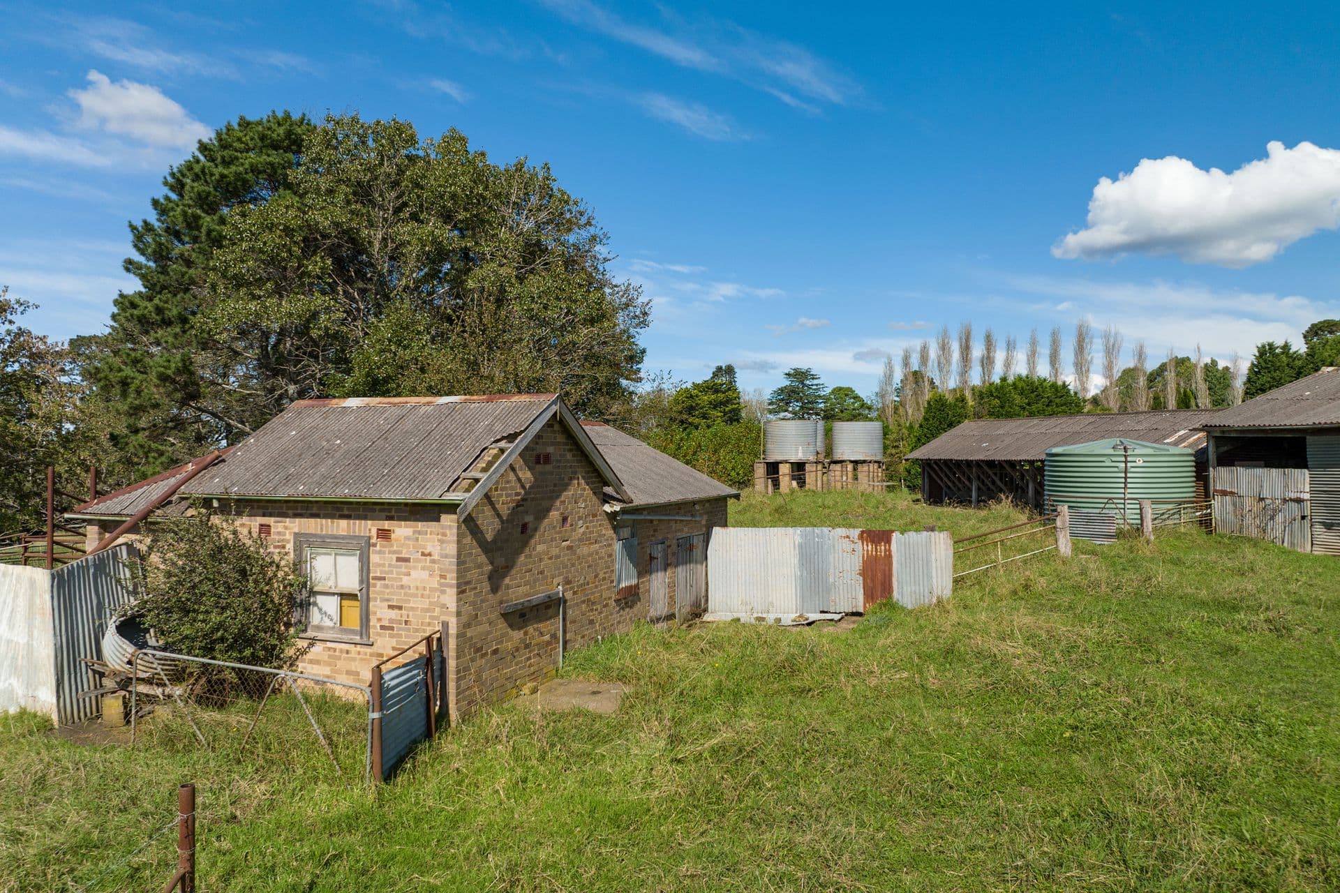 117 Exeter Road, Exeter, Exeter - Thumbnail 3
