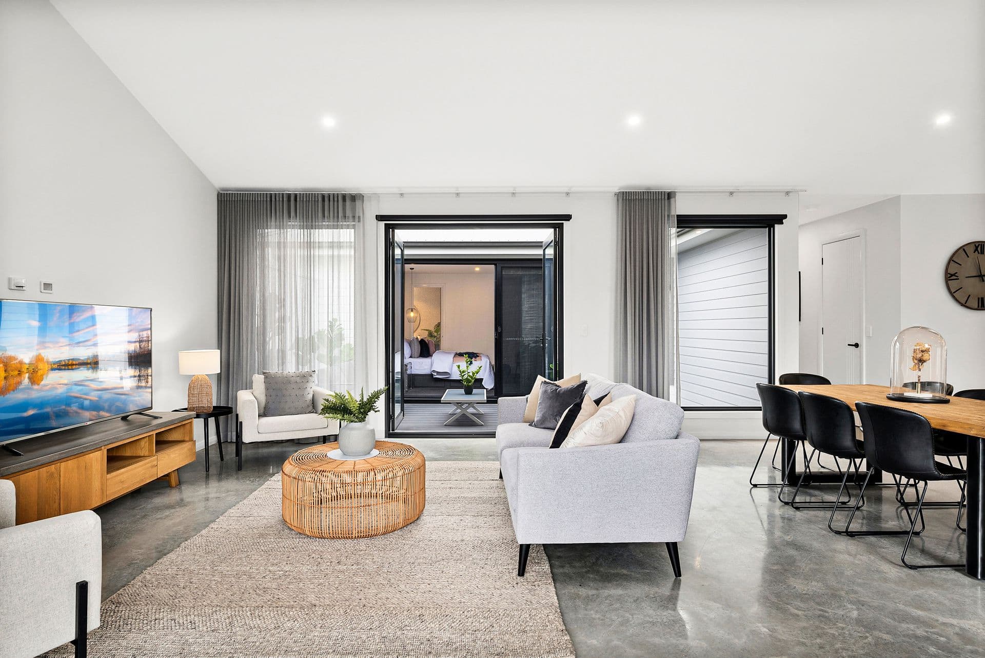 42 Windeyer Street, Renwick, Renwick - Image 1