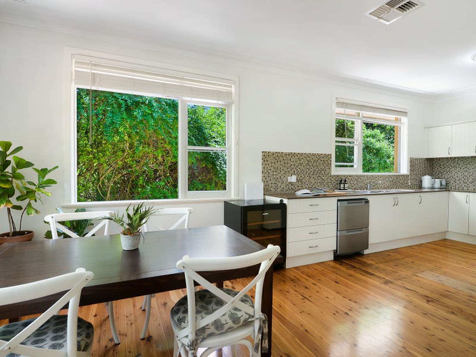 122 Mittagong Road, Bowral, Bowral - Thumbnail 3