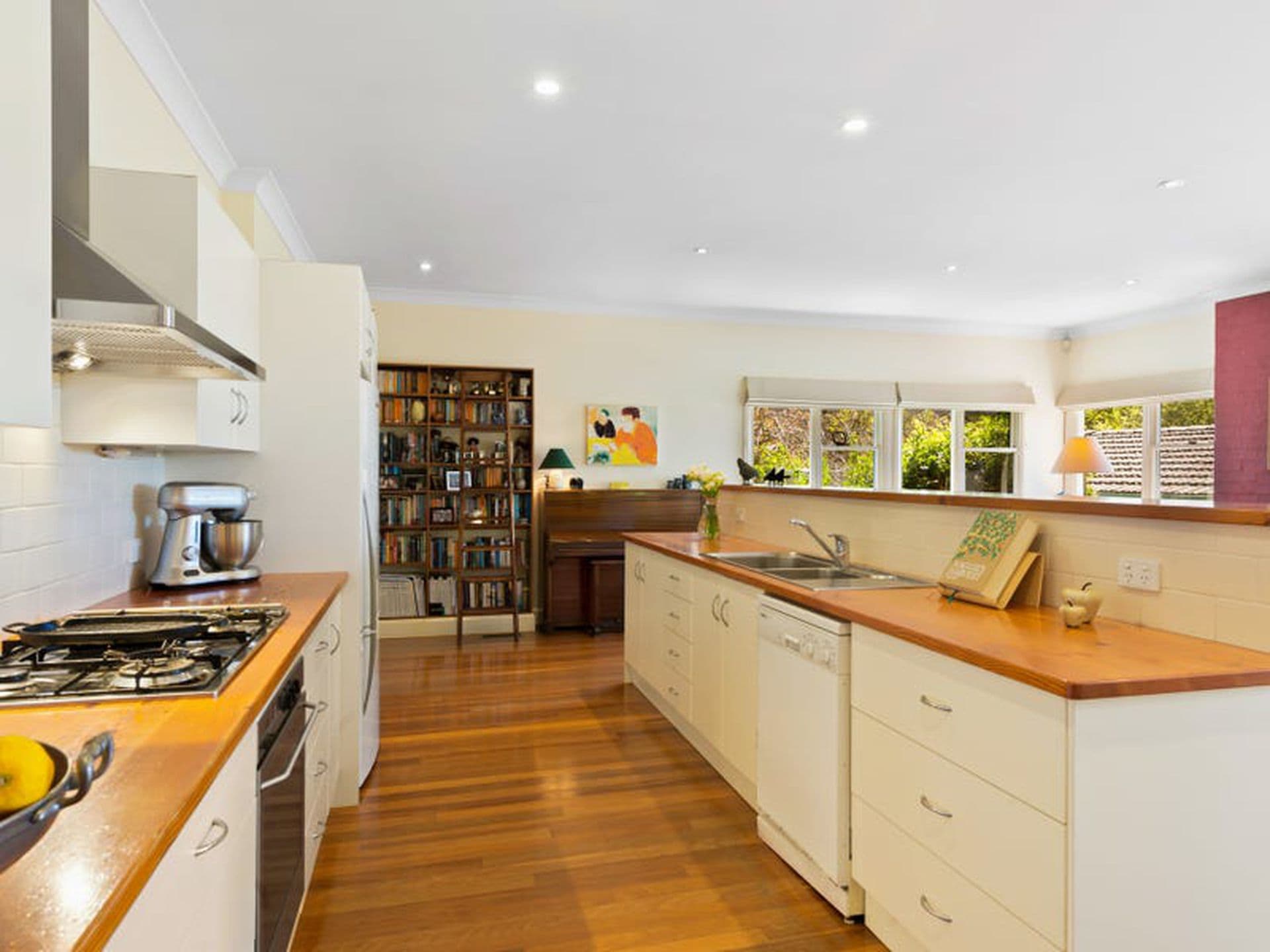 63 Mount Road, Bowral, Bowral - Thumbnail 4