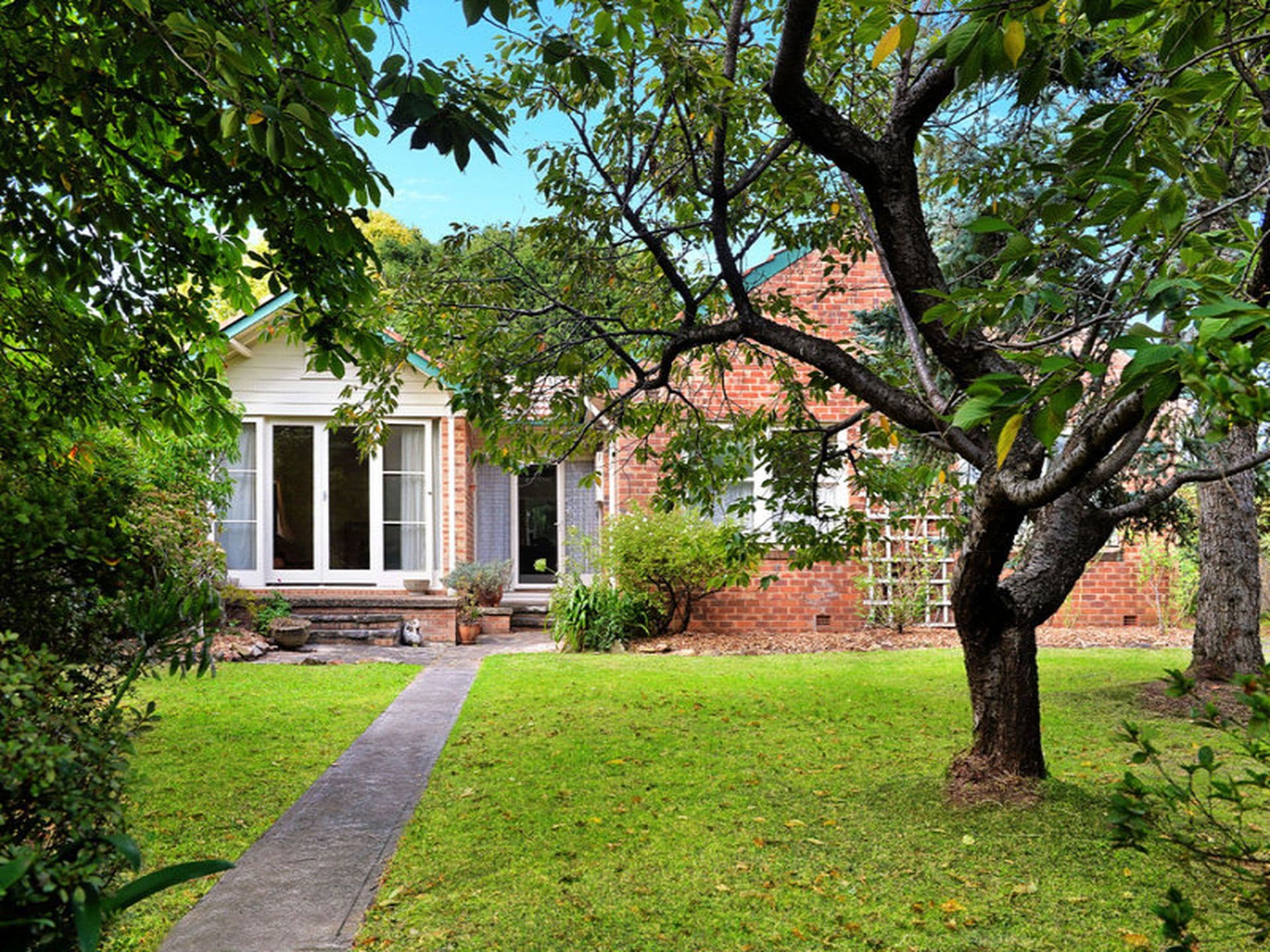 5 Warenda Street, Bowral, Bowral - Image 1