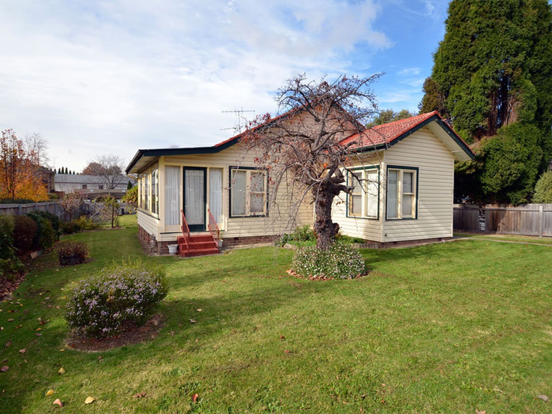 2A Mona Road, Bowral, Bowral - Image 1