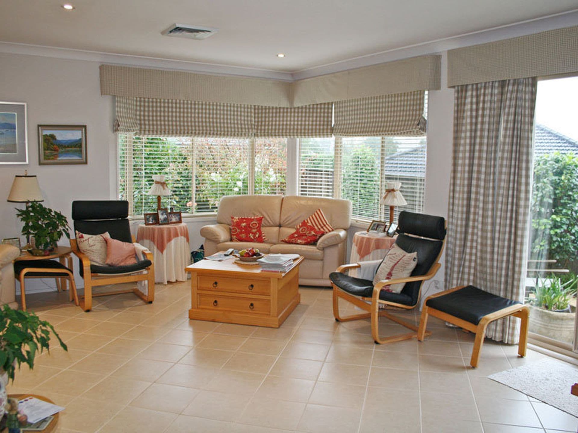 9 Kingsbury Circuit, Bowral, Bowral - Thumbnail 6