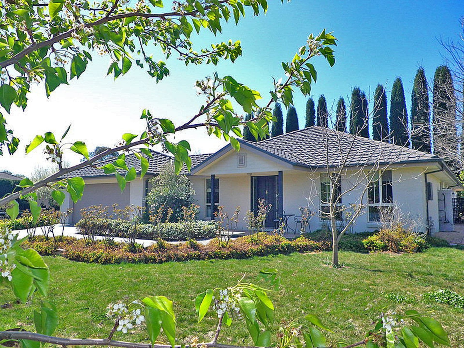 Burradoo, Burradoo - Image 1