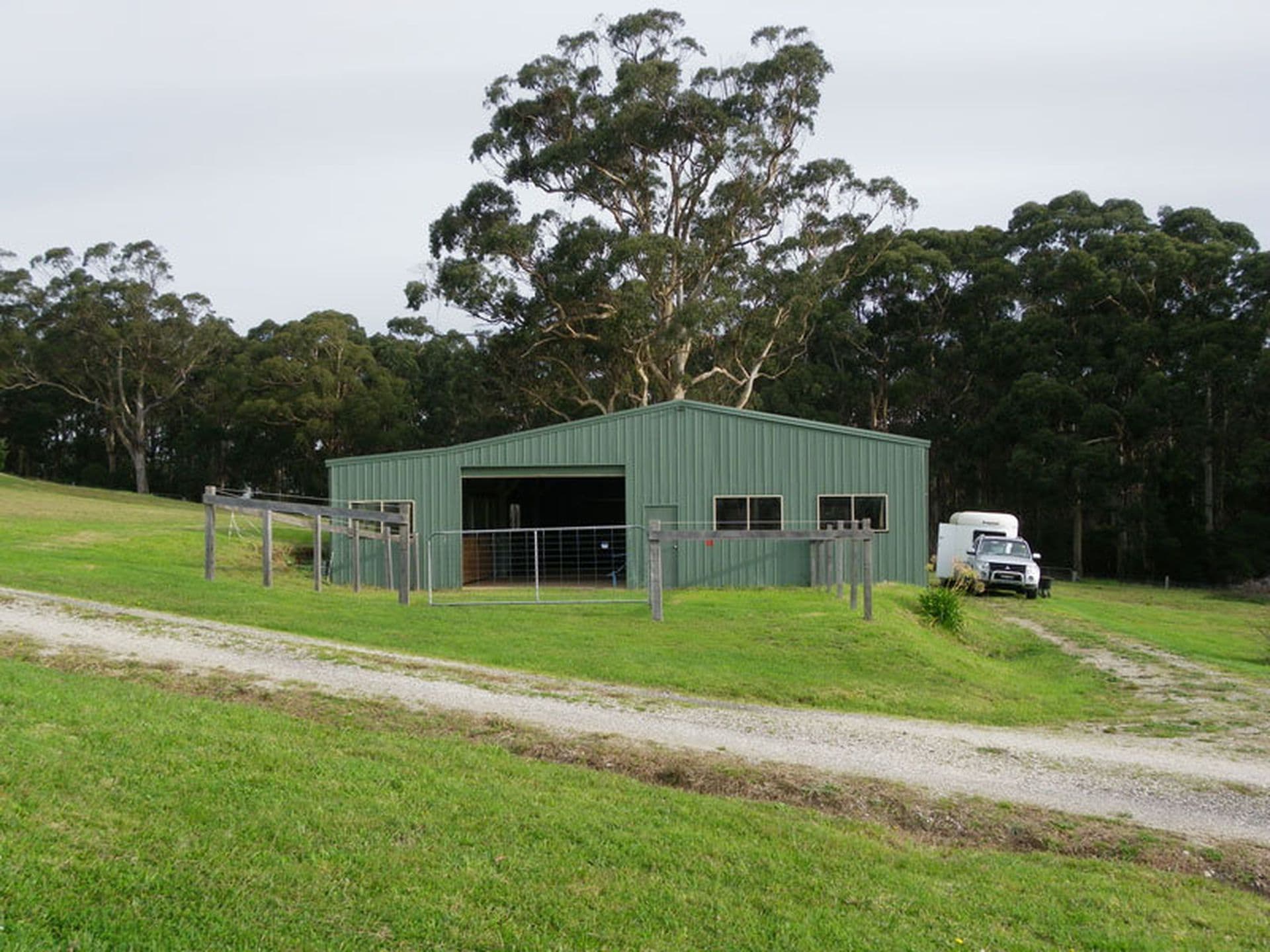 Robertson, Robertson - Thumbnail 5