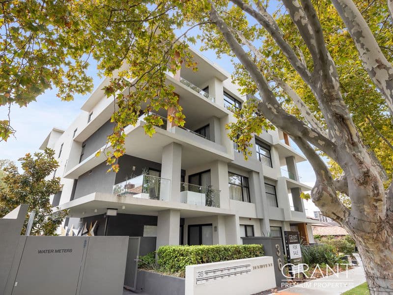 303 / 36 Kintail Road, APPLECROSS, Applecross - Image 1