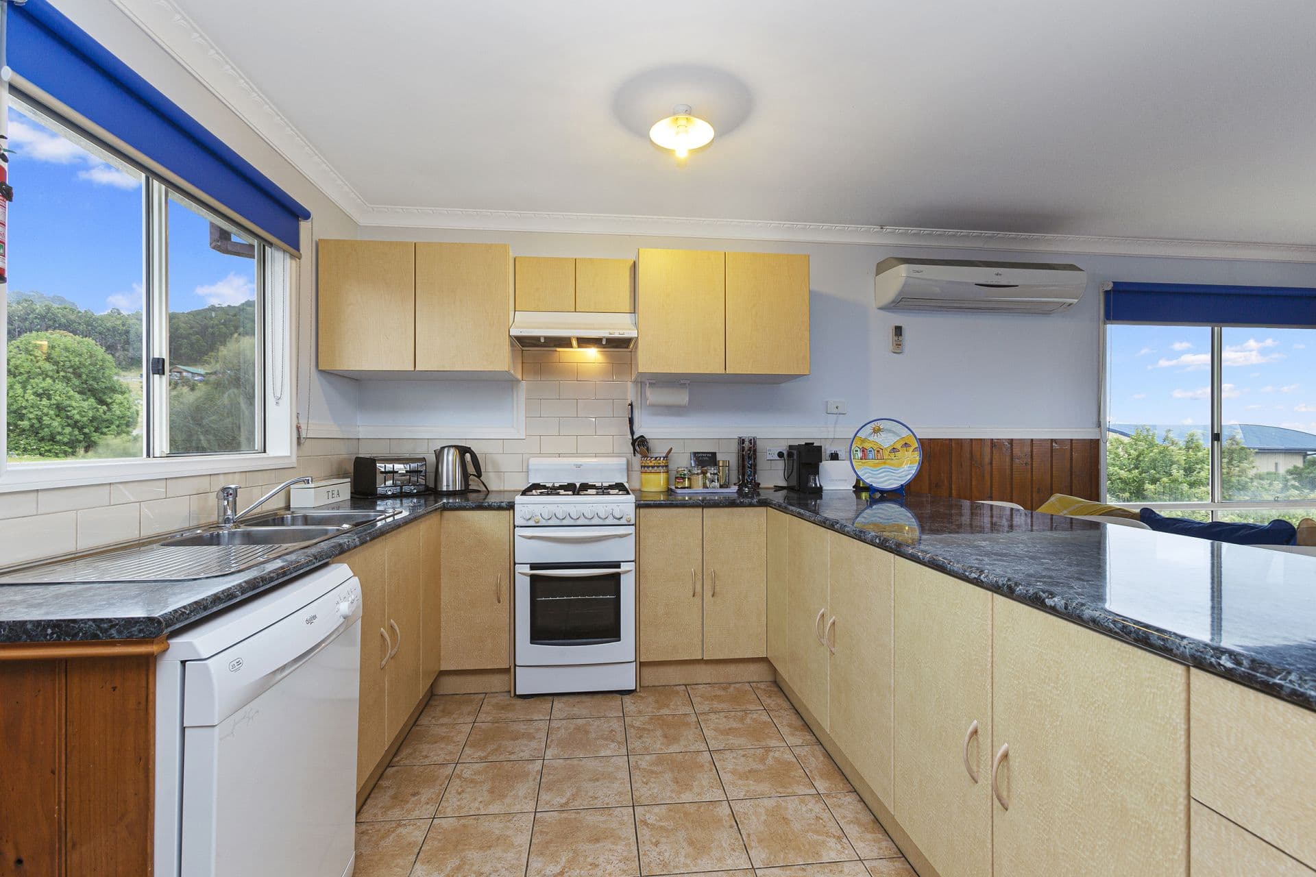 66 Cawood Street, Apollo Bay - Thumbnail 6