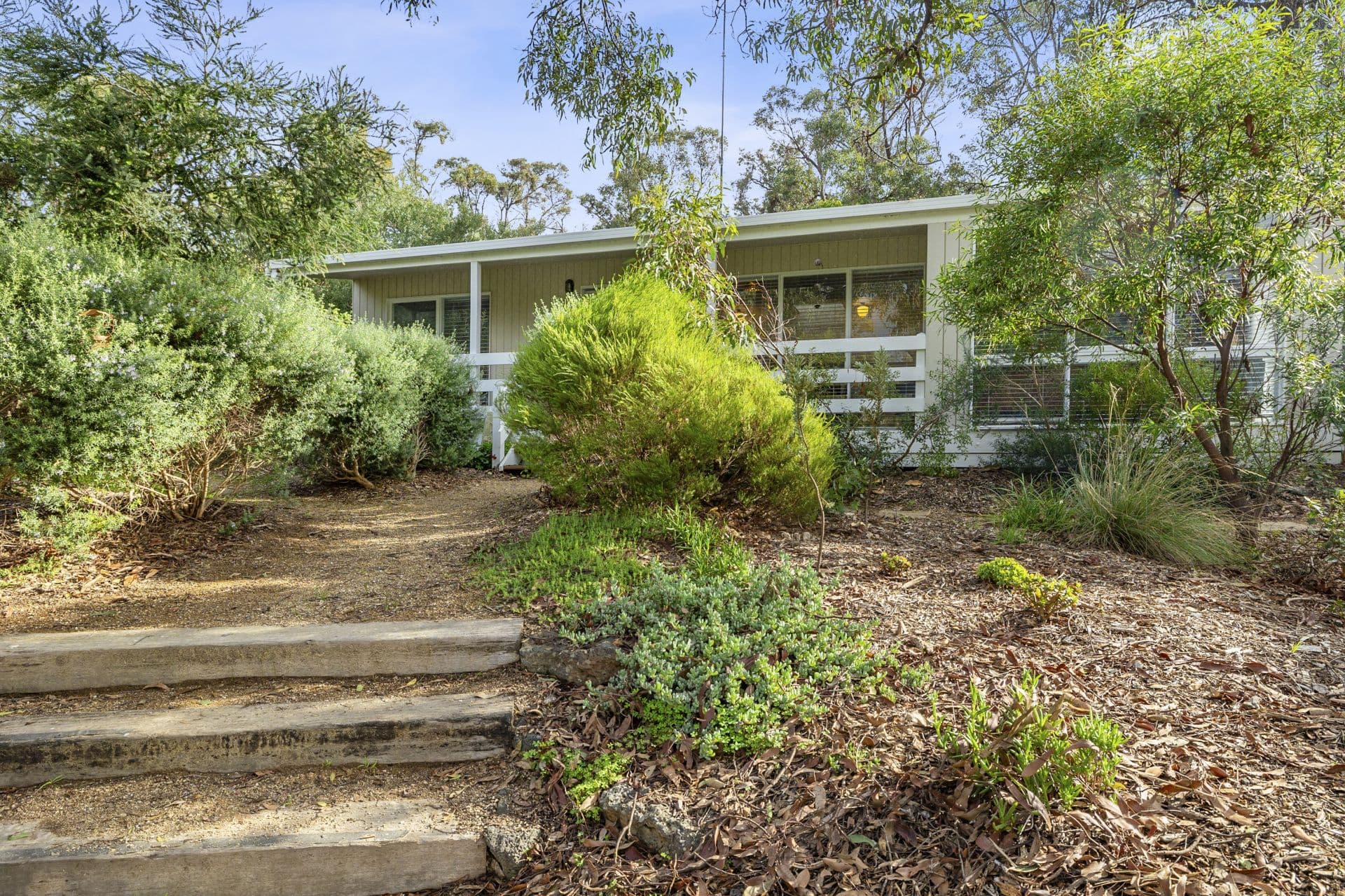 21 Amaroo Crescent, Aireys Inlet - Thumbnail 2
